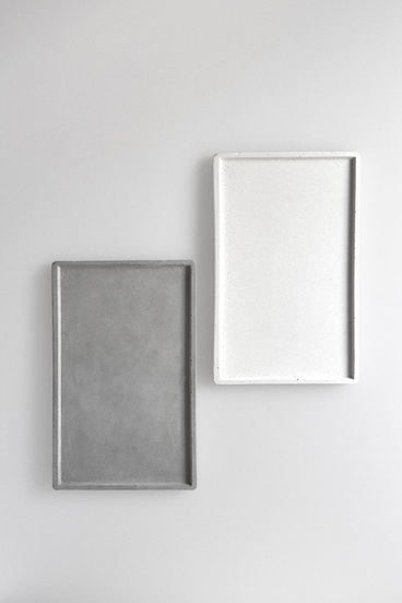 Two narrow rectangular trays in grey and white